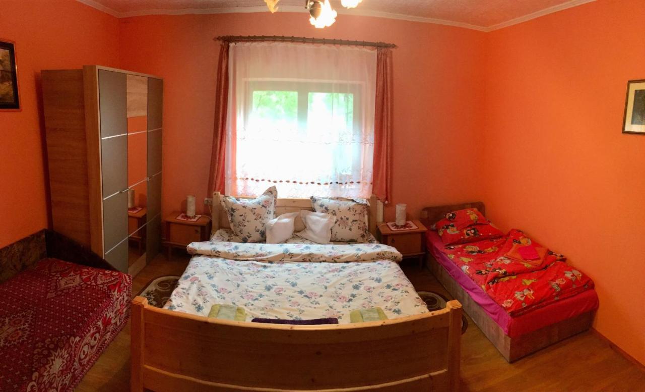 Csergo Ildiko Vendeghaz Otel Lăzarea Dış mekan fotoğraf