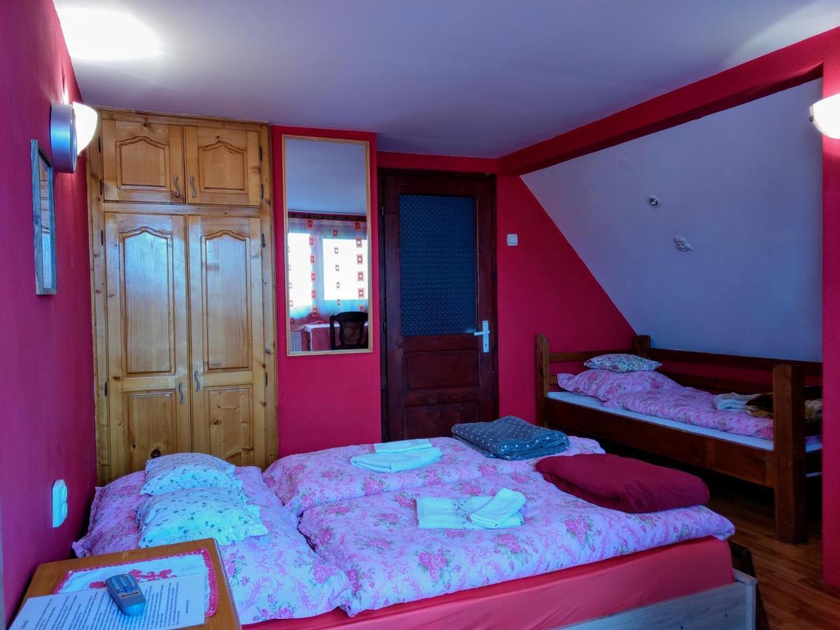 Csergo Ildiko Vendeghaz Otel Lăzarea Dış mekan fotoğraf